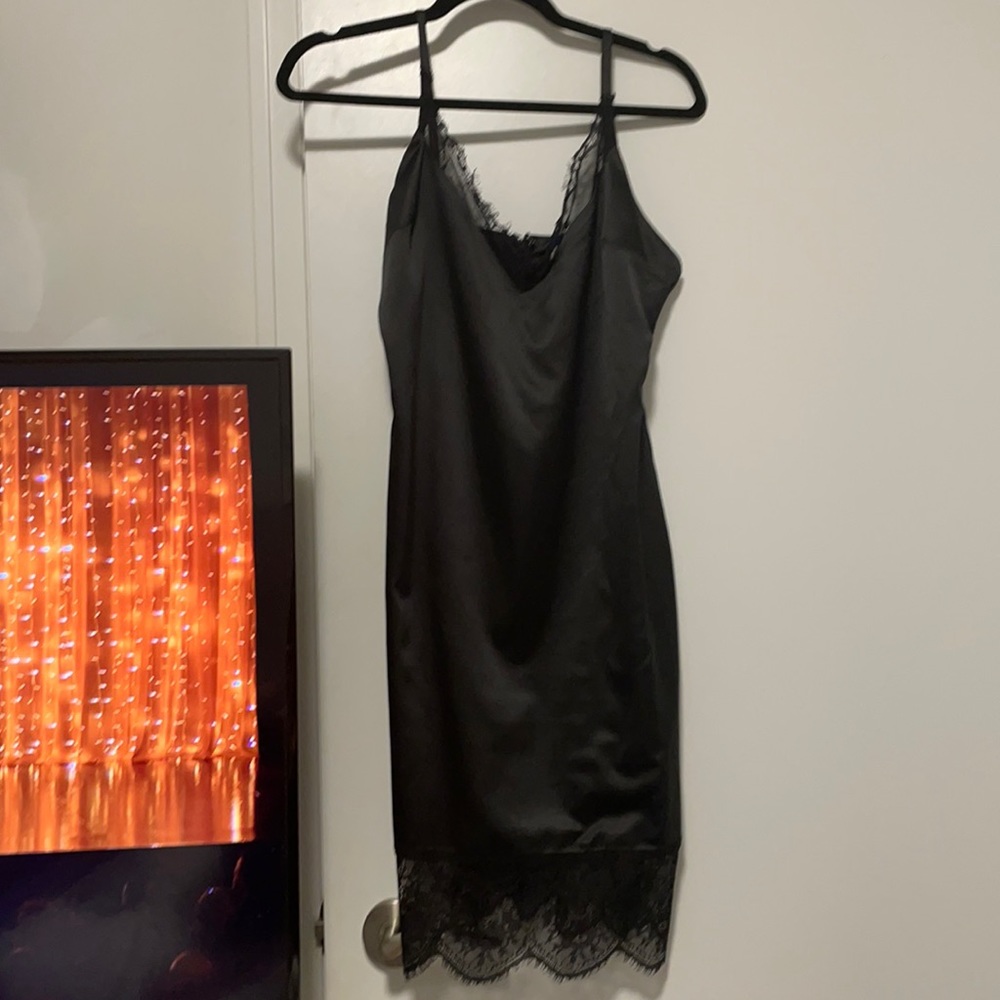 OH POLLY black satin and lace dress